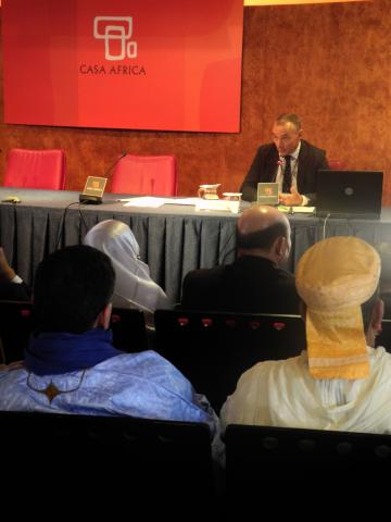 2. Intervención de Luis Padilla -Secretario General de Casa África- presentando las publicaciones de Casa África