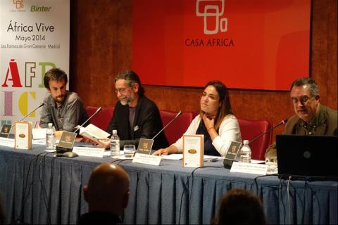 35. Mesa redonda y debate en torno a urbanismo y ciudad en Casa África