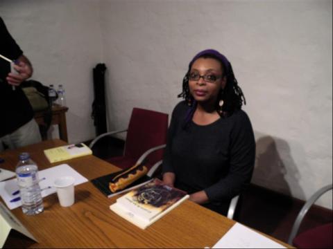 1. Participación de Leonora Miano en el programa Letras Africanas en el Festival de Teatro Tres Continentes