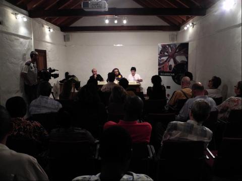 7. Participación de Leonora Miano en el programa Letras Africanas en el Festival de Teatro Tres Continentes