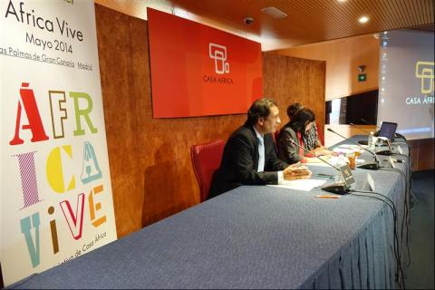 1. Presentación de #ÁfricaEsNoticia: Congo, una guerra en el paraíso en Casa África
