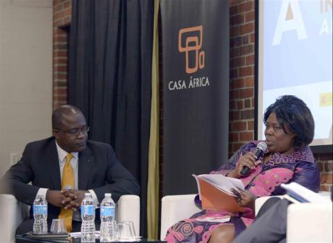 9. Imagen de Vandi Chidi Minah - Representante de la ONU por Sudáfrica y Jean Kapata - Ministra de Turismo y Artes de Zambia