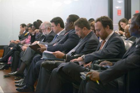12. Imagen del aforo del Seminario Inversión y Turismo en África, 2014 en Nueva York