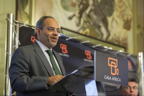 8. Intervención de Carlos Lopes, Secretario Ejecutivo de la Comisión para África de Naciones Unidas (UNECA), con la conferencia África: Potencial vs. Estereotipos “¿Una encrucijada en el Camino para África?”