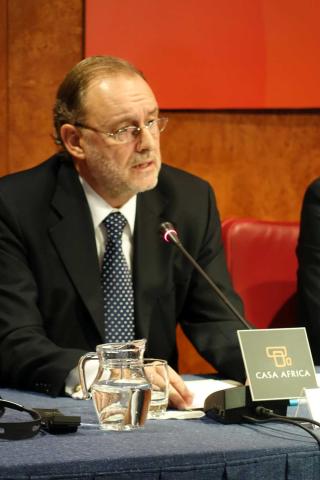 11. Imagen de Álvaro Cuesta Martínez -Vocal del Consejo General del Poder Judicial de España- en el Seminario Seguridad Jurídica España-Marruecos- en Casa África