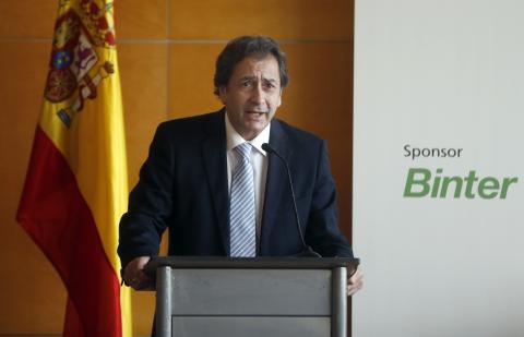 4. Presentación del acto por Sr. Luis Padrón, Director General, Casa África