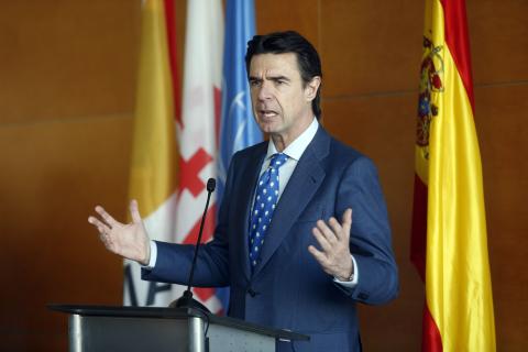 5. Presentación del acto por S.E. Sr. José Manuel Soria López, Ministro de Industria, Energía y Turismo, España