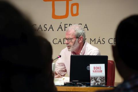 24. Intervención de Jesús Núñez con la ponencia  Boko Haram. El delirio del califato en África occidental, en la Mesa 2: El yihadismo en África. El caso de Nigeria y Boko Haram