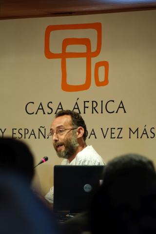 27. Intervención de José Naranjo con la ponencia Los relatos del terror de Boko Haram, en la Mesa 2: El yihadismo en África. El caso de Nigeria y Boko Haram