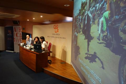 33. Intervención de Gemma Parellada con la ponencia Conflictos olvidados. El caso de la República Centroafricana en la Mesa 3: África, periodismo y conflictos olvidados