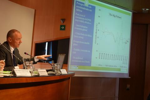 3. Imagen de la intervención de Luis Padilla -Consejero de Cooperación Regional del Centro de Desarrollo de la OCDE-