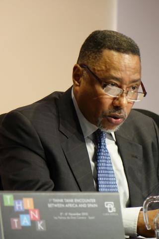 10. Imagen de Victor Borges, Fundador y Presidente del Cape Verde Foundation for Development and International Exchanges (FDI-CV), en la Conferencia inaugural: El papel de los think tanks en los países en vías de desarrollo