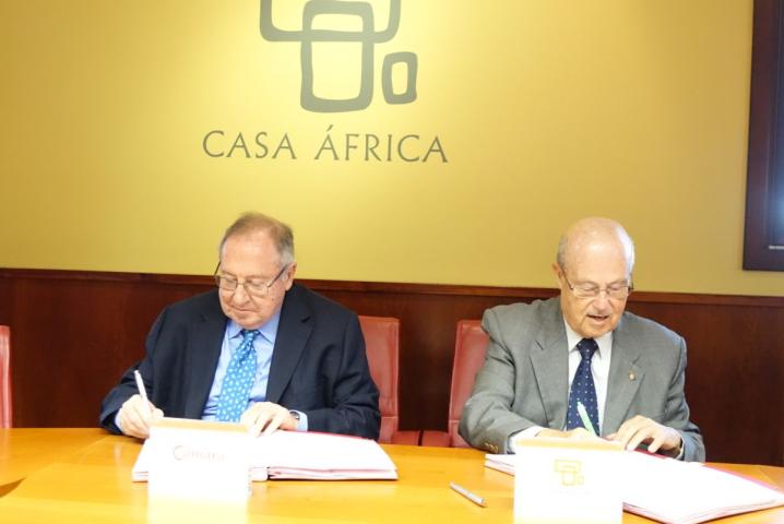 Casa África y la Cámara de Comercio de España firman un convenio para acercar las pymes españolas al continente vecino Casa África y la Cámara de Comercio de España firman un convenio para acercar las pymes españolas al continente vecino