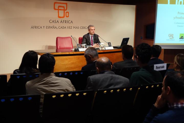 Casa África aborda el fenómeno del yihadismo en el marco de las Primaveras Árabes y las transiciones democráticas Casa África aborda el fenómeno del yihadismo en el marco de las Primaveras Árabes y las transiciones democráticas