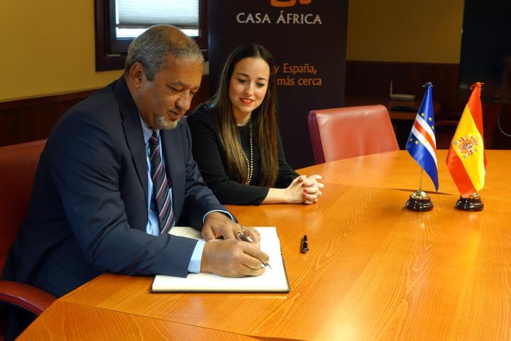 Cabo Verde, Senegal y Mauritania explican su sector sanitario en Casa África Cabo Verde, Senegal y Mauritania explican su sector sanitario en Casa África