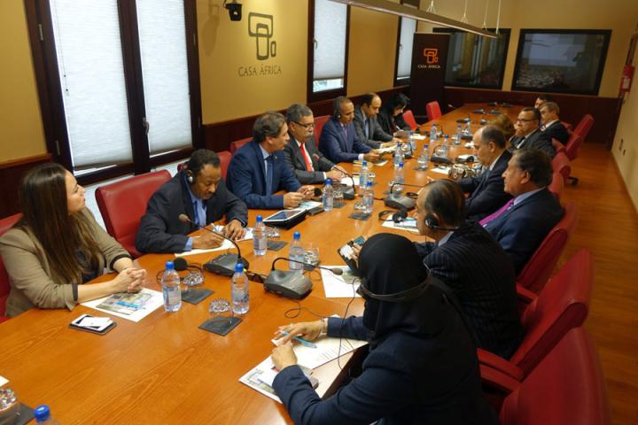 Una delegación diplomática árabe visita Casa África Una delegación diplomática árabe visita Casa África