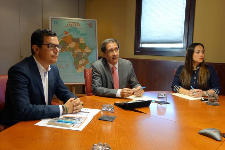 El vicepresidente del Gobierno de Canarias destaca el potencial del archipiélago como plataforma logística y de servicios con África El vicepresidente del Gobierno de Canarias destaca el potencial del archipiélago como plataforma logística y de servicios con África