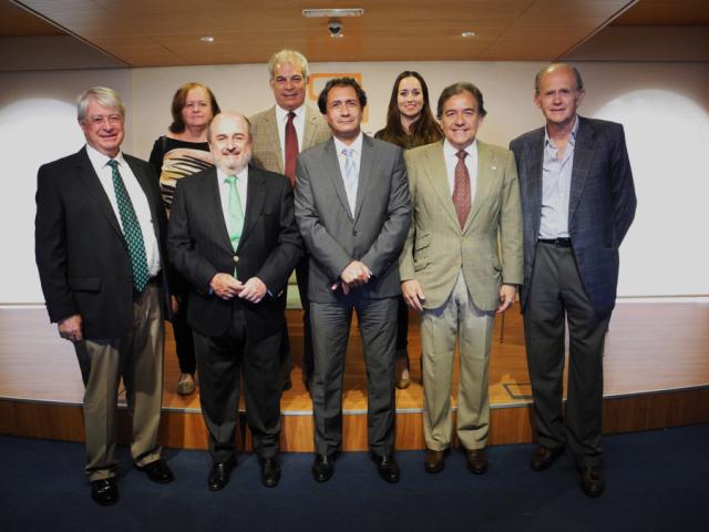 La directiva de Asoclub visita Casa África La directiva de Asoclub visita Casa África
