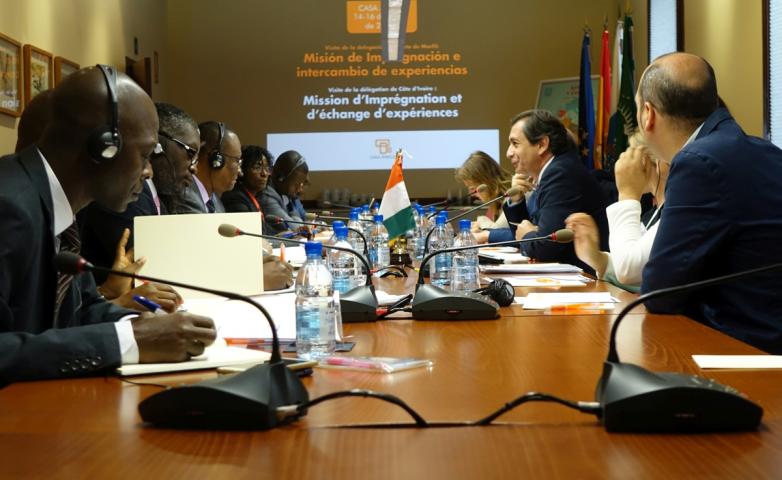 El Gobierno de Costa de Marfil envía a Casa África a diez altos cargos para estudiar la estructura, el funcionamiento y los objetivos de la institución El Gobierno de Costa de Marfil envía a Casa África a diez altos cargos para estudiar la estructura, el funcionamiento y los objetivos de la institución