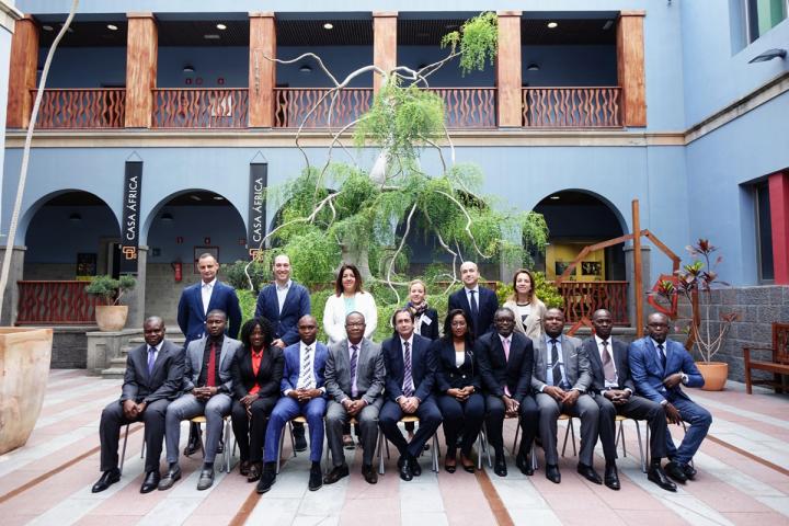El Gobierno de Costa de Marfil envía a Casa África a diez altos cargos para estudiar la estructura, el funcionamiento y los objetivos de la institución El Gobierno de Costa de Marfil envía a Casa África a diez altos cargos para estudiar la estructura, el funcionamiento y los objetivos de la institución