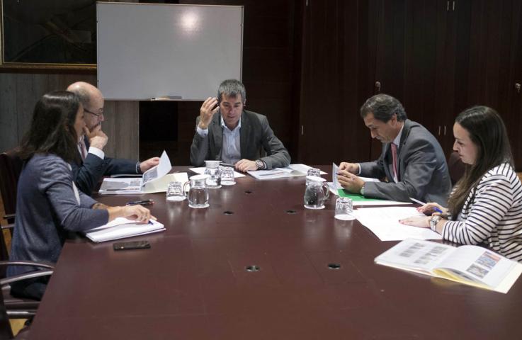 Fernando Clavijo asume la presidencia del Consejo Rector de Casa África Fernando Clavijo asume la presidencia del Consejo Rector de Casa África