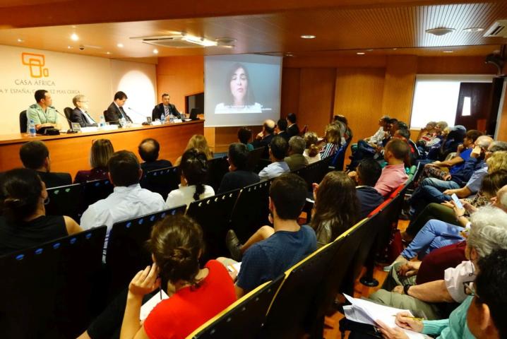 Casa África acoge la Jornada de Debates Ciudadanos "Migraciones, el gran reto de la Unión Europea para 2018: Canarias, laboratorio de éxito" Casa África acoge la Jornada de Debates Ciudadanos "Migraciones, el gran reto de la Unión Europea para 2018: Canarias, laboratorio de éxito"