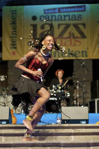 Músicas tradicionales africanas se funden con el jazz más actual en la Noche África Músicas tradicionales africanas se funden con el jazz más actual en la Noche África