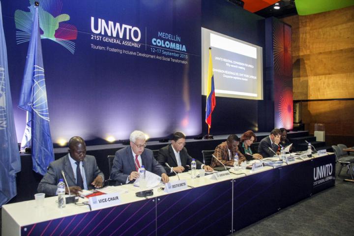 Casa África presenta ante los ministros de Turismo africanos un estudio coeditado con la OMT para el desarrollo turístico de África Casa África presenta ante los ministros de Turismo africanos un estudio coeditado con la OMT para el desarrollo turístico de África