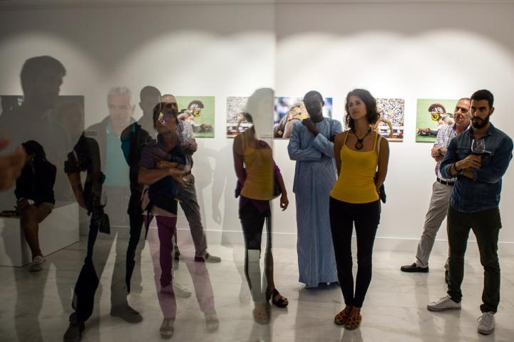 Casa África presenta «Dakar, una mirada», un diálogo en imágenes sobre la vibrante capital senegalesa Casa África presenta «Dakar, una mirada», un diálogo en imágenes sobre la vibrante capital senegalesa