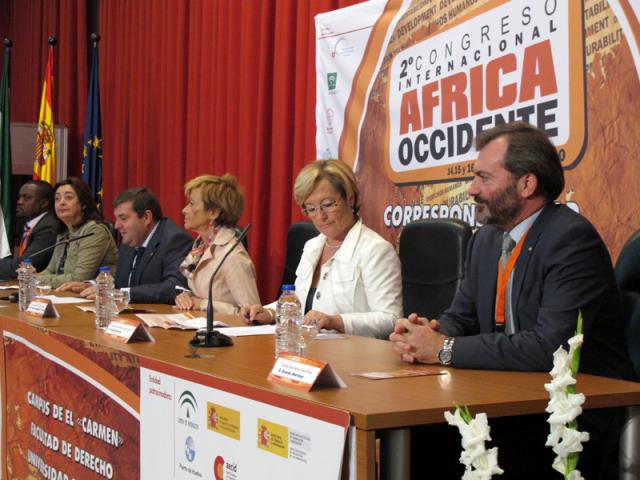 De la Vega clausura el II Congreso África-Ócidente con el mensaje de que los avances en igualdad son la clave para el desarrollo de África De la Vega clausura el II Congreso África-Ócidente con el mensaje de que los avances en igualdad son la clave para el desarrollo de África