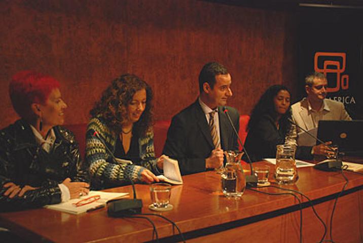 La poesía hispanocamerunesa brilla en Casa África