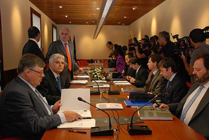 El Consejo Rector de Casa África aprueba los presupuestos del año 2008 El Consejo Rector de Casa África aprueba los presupuestos del año 2008