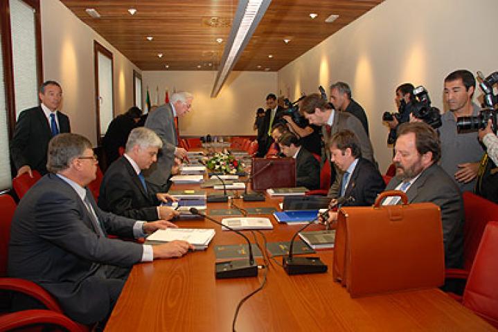 El Consejo Rector de Casa África aprueba los presupuestos del año 2008 El Consejo Rector de Casa África aprueba los presupuestos del año 2008