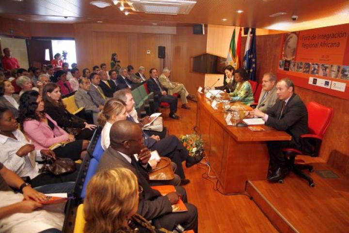 Se presenta el 'I Foro de Integración Regional Africana'