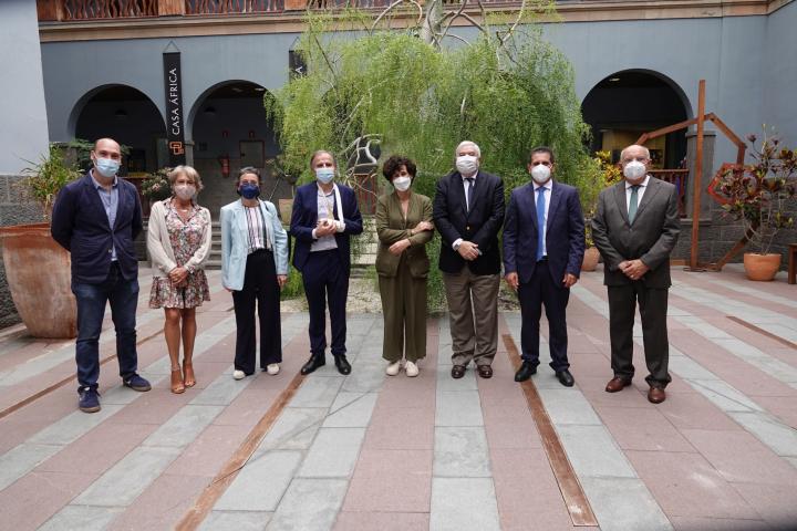 El director de la AECID visita Casa África