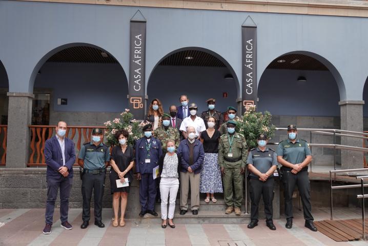 Un grupo de oficiales de policía de África occidental visita Casa África