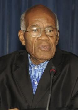 Jean Pliya