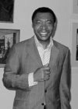Okwui Enwezor