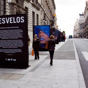 La mujer africana, protagonista de una exposición fotográfica al aire libre y en formato gigante en la calle Alcalá