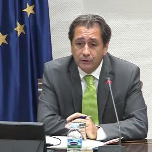 Luis Padrón expone en el Parlamento de Canarias los resultados del encuentro sobre diplomacia preventiva en África