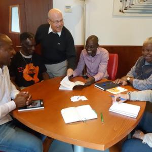 El director general de Casa África se reúne con la Federación de Asociaciones Africanas en Canarias