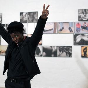 La obra de la fotógrafa sudafricana Zanele Muholi llega a Francia con una exposición producida por Casa África