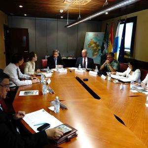 Primera reunión de un grupo de trabajo sobre inmigración en Casa África