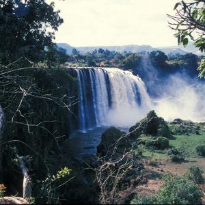 Un libro narra el curso del Nilo Azul desde el Lago Tana hasta Jartum