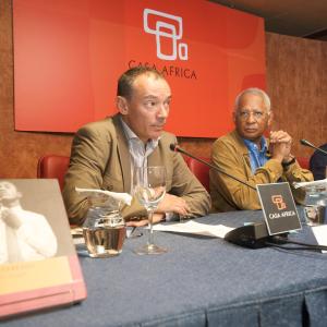 Henri Lopes: "El escritor africano contemporáneo debe plasmar la idiosincrasia del continente pero también África como parte del mundo"