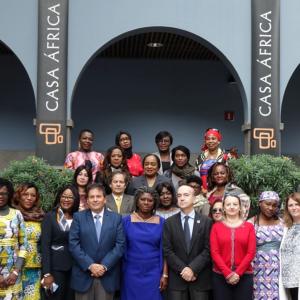 Una veintena de africanas del sector portuario y marítimo se forman en gestión de equipos en Casa África
