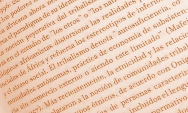 El Club de Lectura Antonio Lozano de Casa África lee el libro «Historia de la mujer caníbal», de Maryse Condé