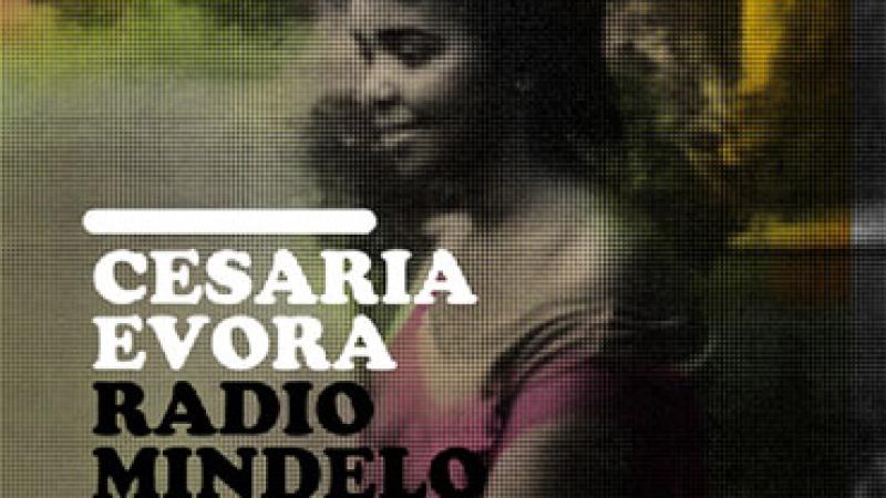 Radio Mindelo. Early recordings