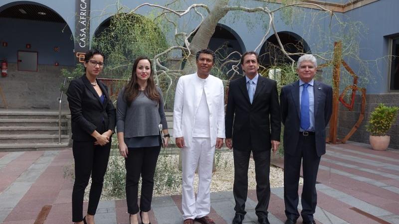 El ministro de Cultura de Cabo Verde, Mário Lúcio Sousa, visita Casa África