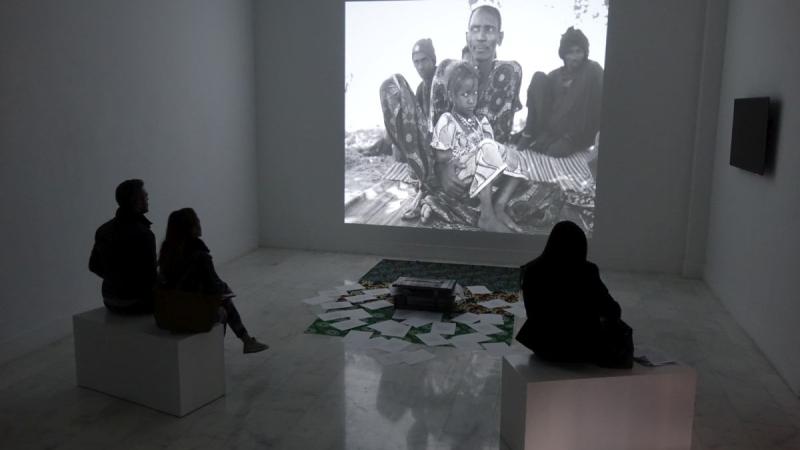 La vida de los Nómadas del Sahel, un foto-relato de Martín Caparrós y Samuel Aranda, en Casa África